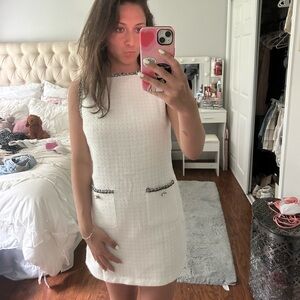 Amazon White Sheath Dress Sleeveless Crew Neck